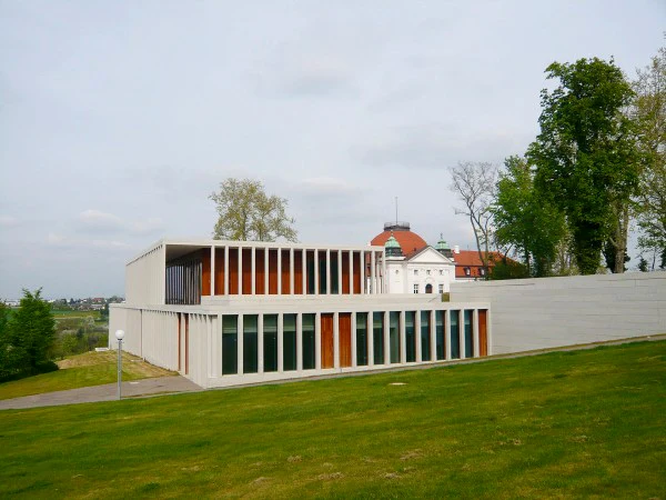 Museum of Modern Literature