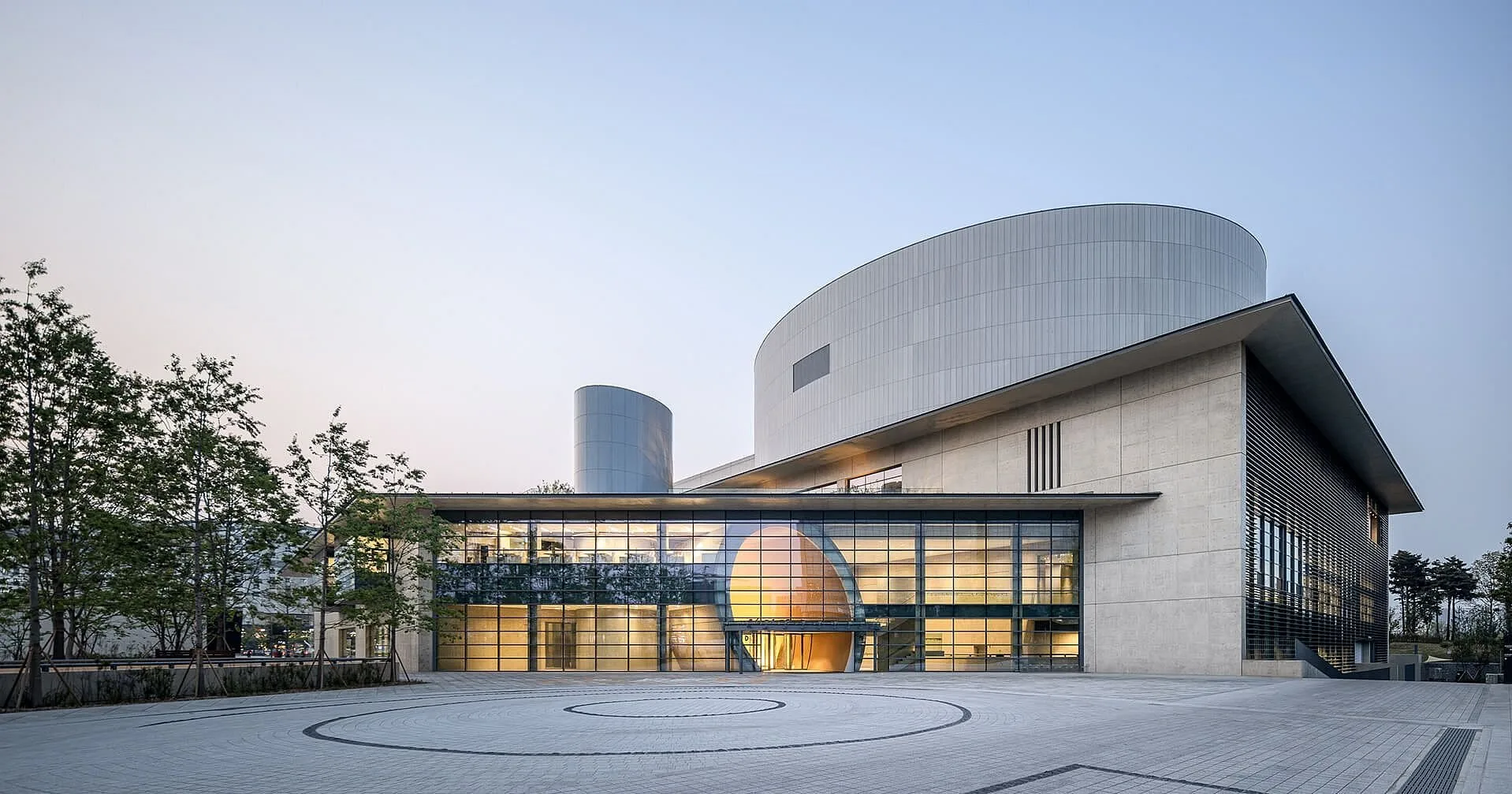 LG Arts Center Seoul